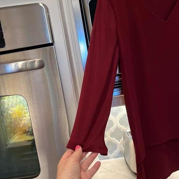 Michael Kors Mixed Woven Knit Layered Hem Blouse - Picture 6 of 10